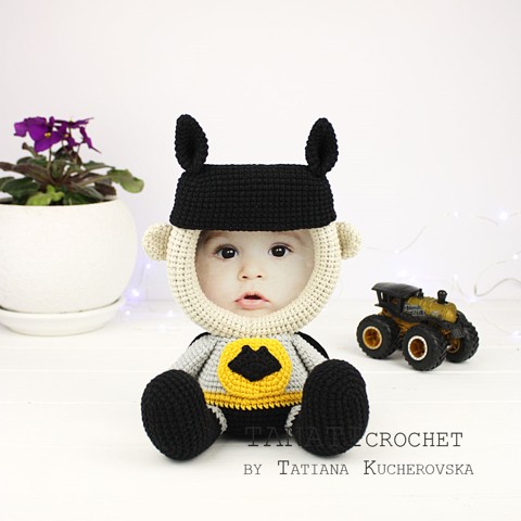 Сrochet picture frame Batman