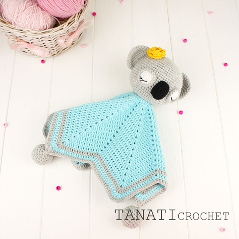 Crochet comforter koala
